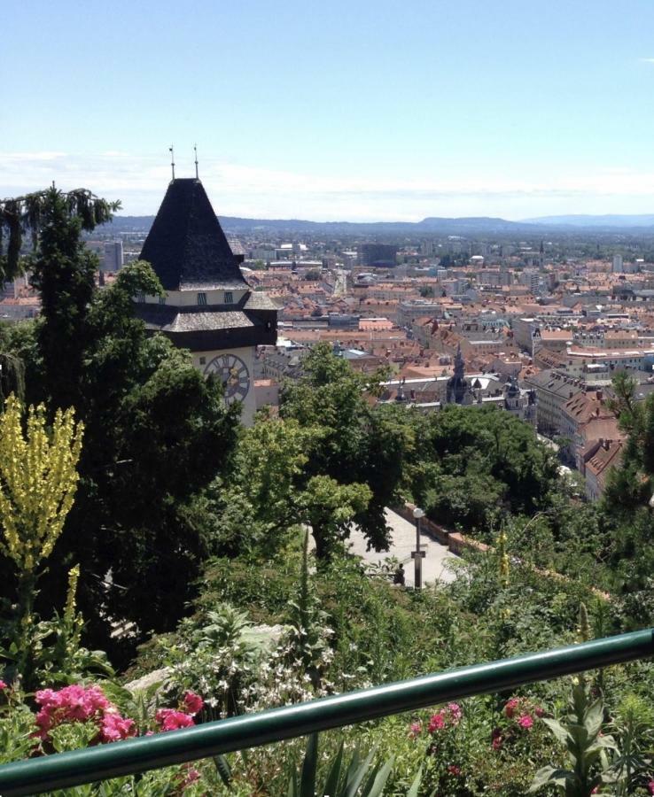 Komfortables Appartement/Garconniere in Graz für Urlaub und Geschäftsreisen Exterior foto